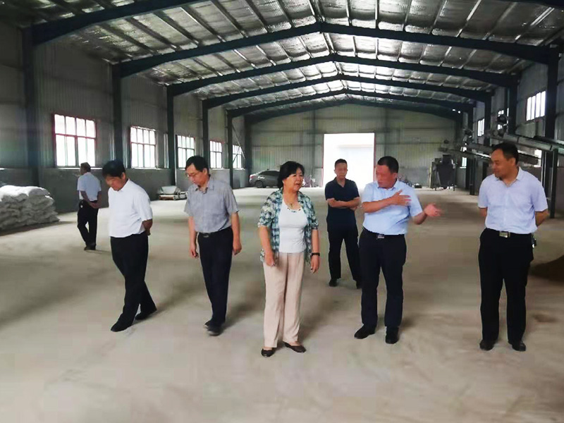 省畜牧獸醫(yī)局來我司調研